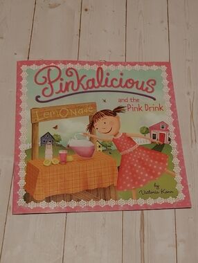 Pinkalicious And The Pink Drink Victoria Kann Easy Reader Book Learners